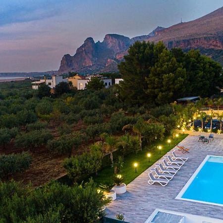 L' Arcobaleno B&B Кастеллуццо Екстер'єр фото