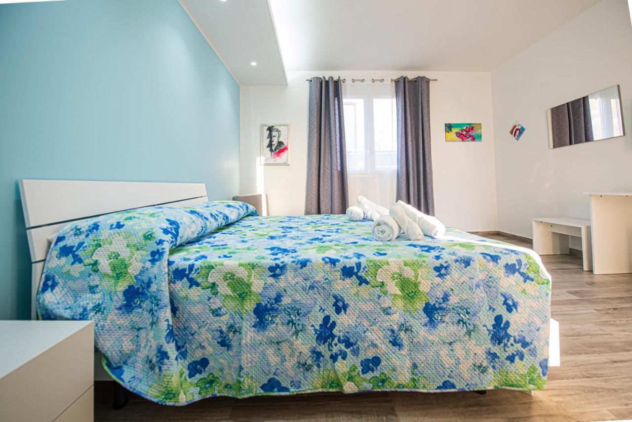 L' Arcobaleno B&B Кастеллуццо Екстер'єр фото